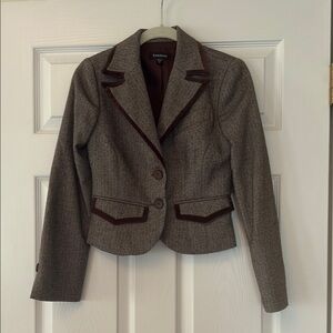 Bebe Brown Blazer with Notched Lapel and Structured Fit